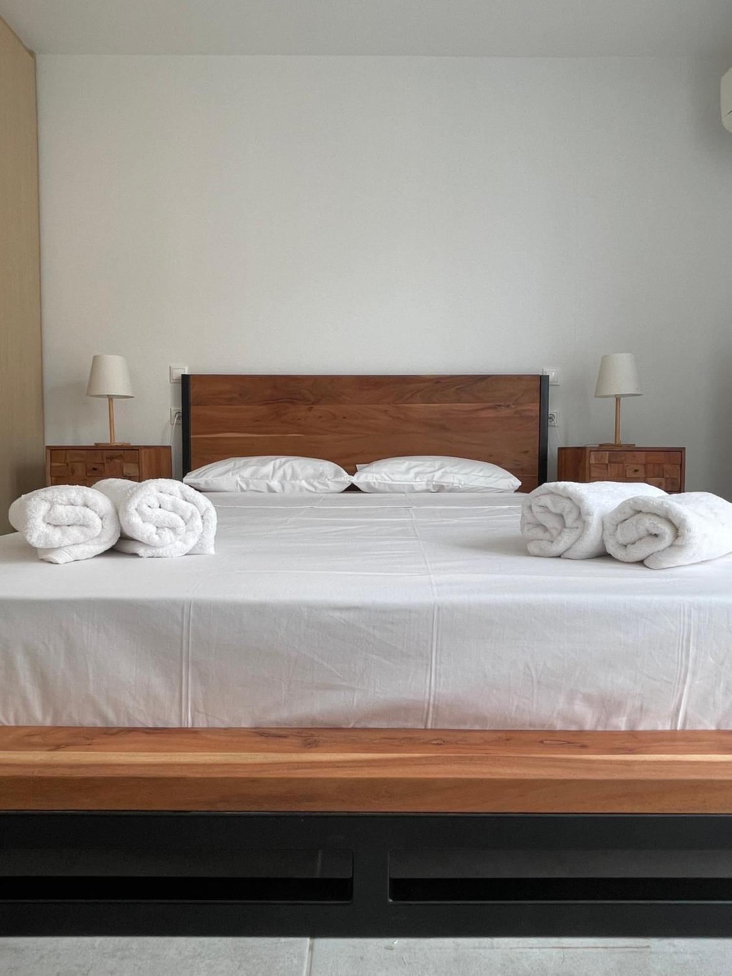 Athenian Modern 2Bd Apt Next To Metro And Archaeological Museum Luaran gambar