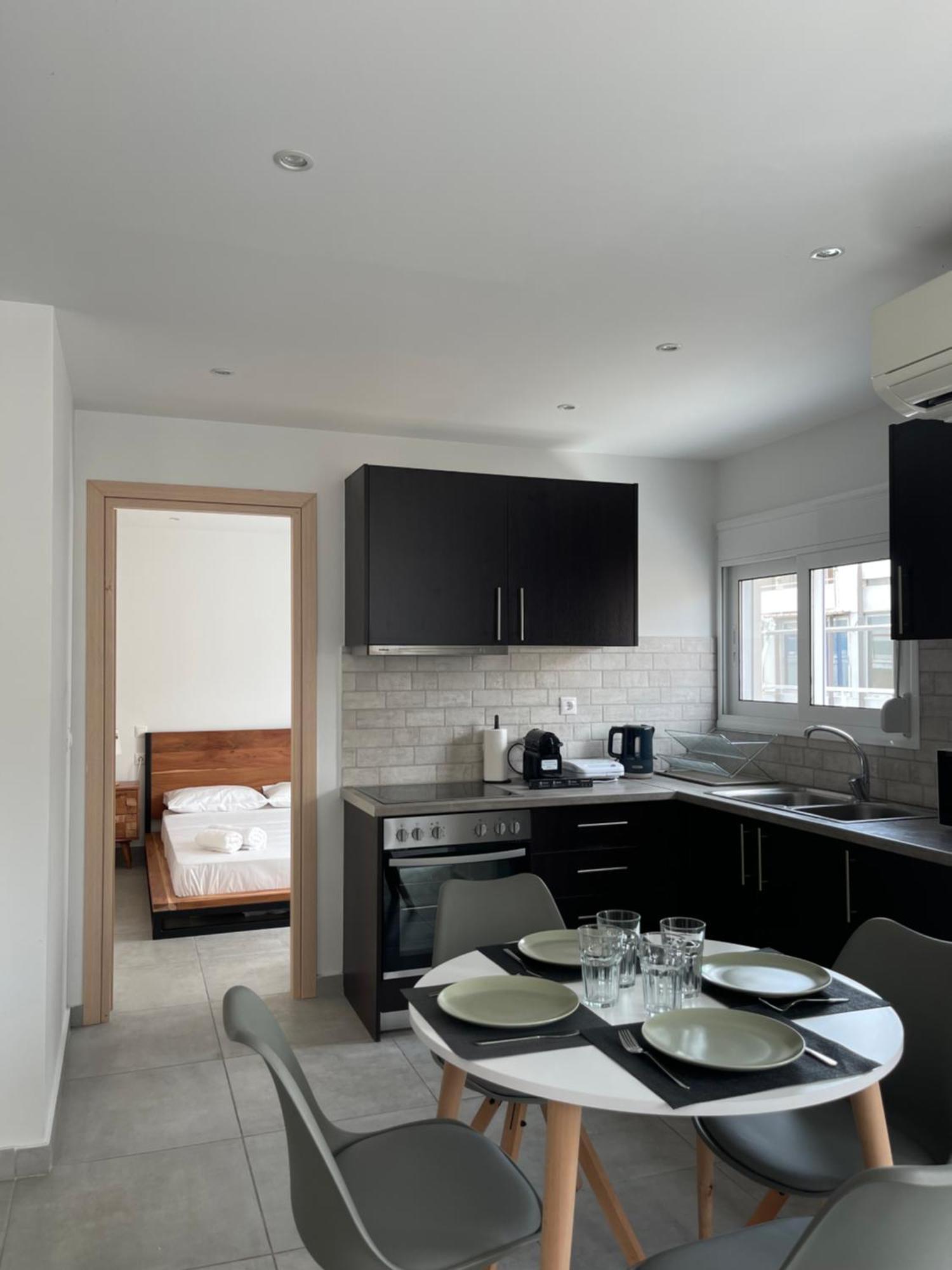 Athenian Modern 2Bd Apt Next To Metro And Archaeological Museum Luaran gambar